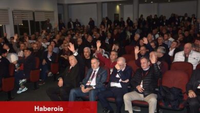 Karşıyaka'da adaysız kongre günü