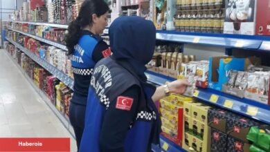 Kocaeli zabıtasından market kontrolü