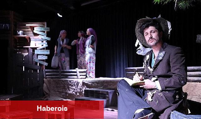'Komşu Köyün Delisi' Tiyatro Gösterisinin Galası Yapıldı