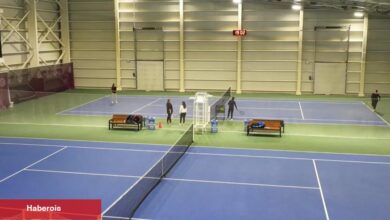 Konya Karatay'da 19 Mayıs kapsamında ödüllü tenis turnuvası