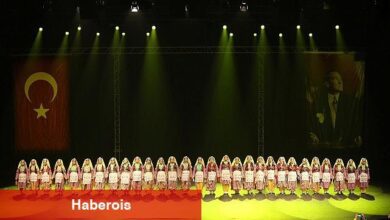 Küçükçekmece Belediyesi Halk Dansları Topluluğu, Yıl Sonu Gösterisi Düzenledi