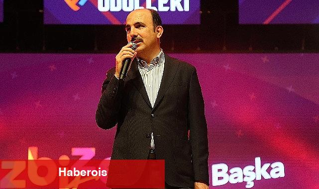 Lider Altay Gençlik Meclisi Topluluk Mükafatları "Biz Bize Fest Bi Başka" Programının Açılışına Katıldı - Haberois Lider Altay Gençlik Meclisi Topluluk Mükafatları "Biz Bize Fest Bi Başka" Programının Açılışına Katıldı