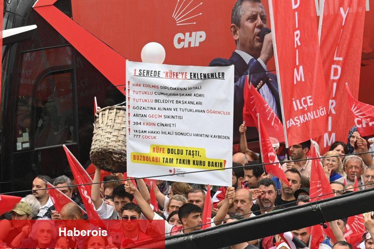 Lider Bozbey'den CHP'nin Bursa mitinginde adalet ve demokrasi daveti