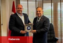 Lider Çiçek'e Ankara'dan Tam Not