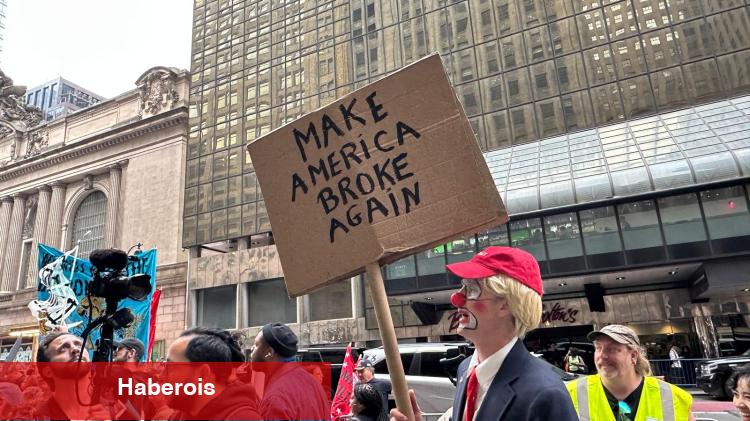 Manhattan’da 'Milyarder Galasına' protesto şoku!