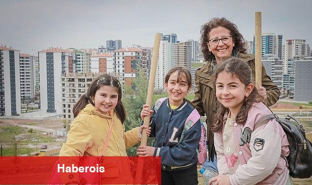 Minik Eller Fidanları Toprakla Buluşturdu - Haberois Minik Eller Fidanları Toprakla Buluşturdu