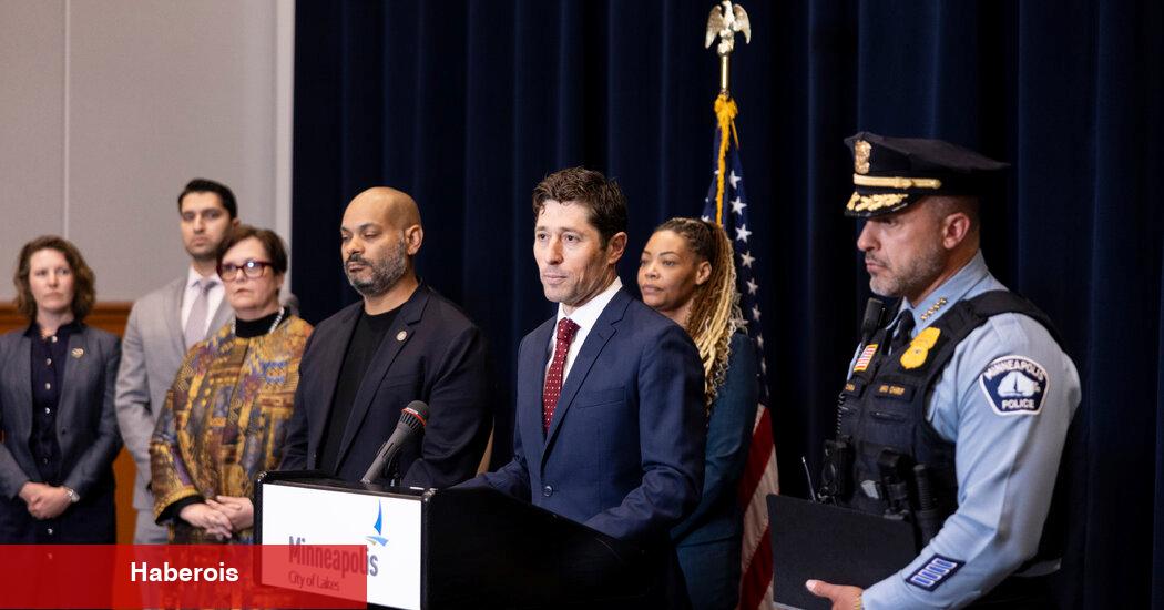 Minneapolis polisi için federal gözetim planının sonu zamanlama konusunda eleştiri yapıyor