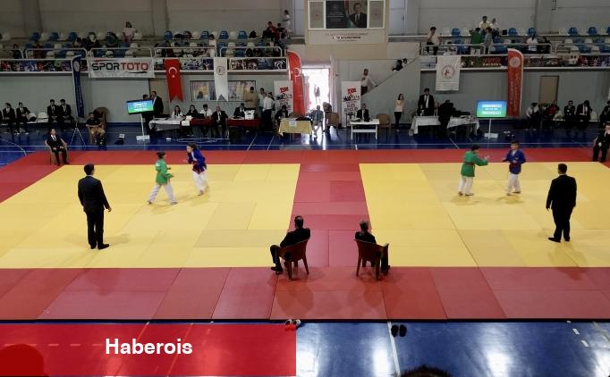 Muğla'da, Türkiye Yıldızlar Kuraş Şampiyonası yapıldı - Haberois Muğla'da, Türkiye Yıldızlar Kuraş Şampiyonası yapıldı