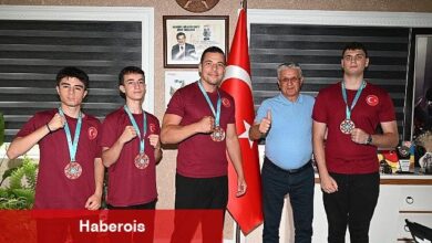Muvaffakiyetlerini Lider Topaloğlu ile paylaştılar