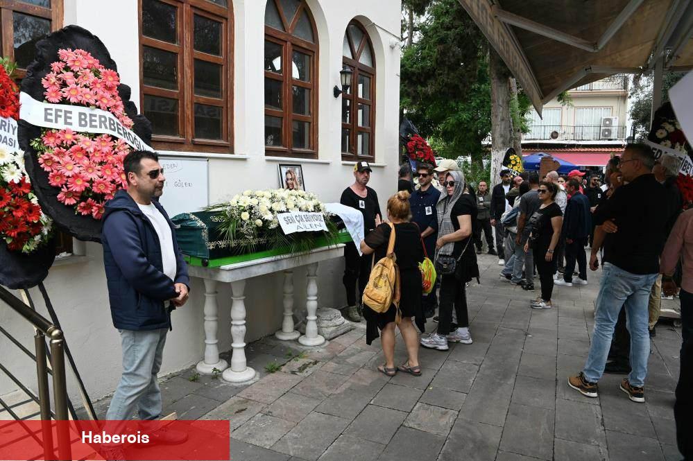 Müzikçi Şimal'den acı haber! Son seyahatine uğurlandı