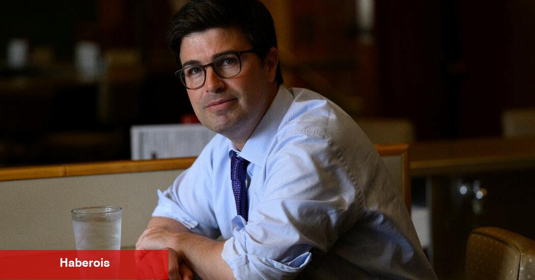 O'Connor, Pittsburgh Belediye Başkanı için Demokratik Birincil kazandı ve görevdeki görevi yendi