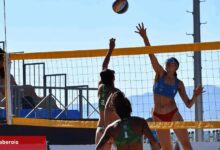 Ören'de play voleybol nefes kesti