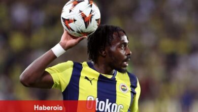 Osayi Samuel eşyalarını topladı!