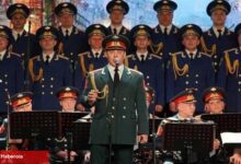 Rus Kızılordu İstanbul'da fırtına estirdi! Neşet Ertaş sürprizi tüyleri diken diken etti