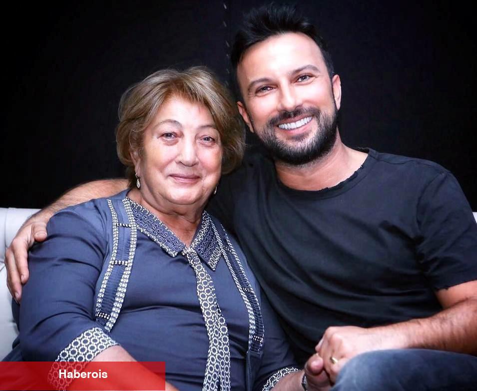 Sahnede gözyaşlarını tutamadı! Tarkan'dan duygulandıran paylaşım