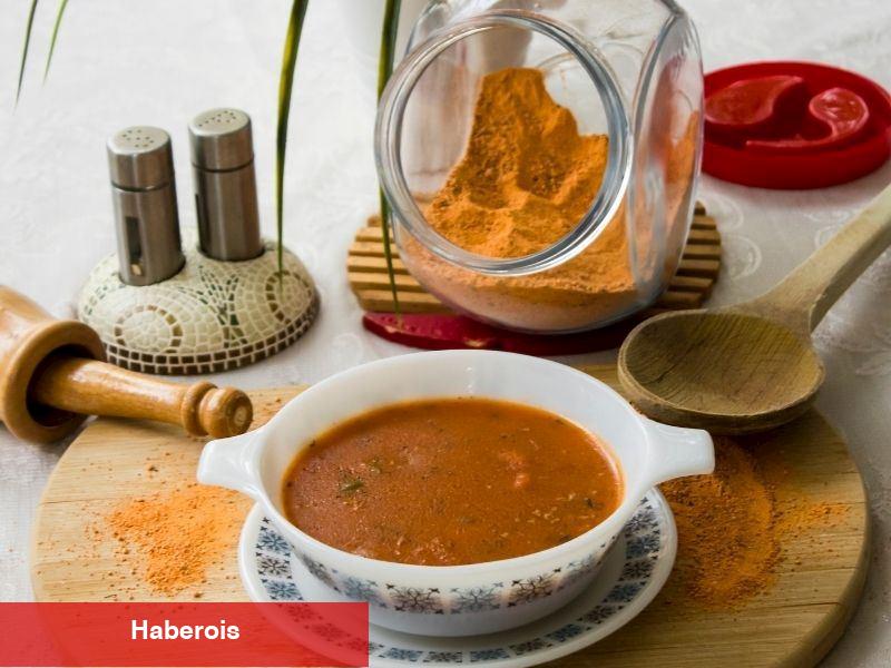 Sarımsaklı Tarhana Çorbası