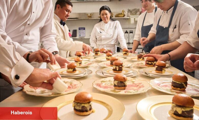 Şefin en sevdiğiniz burger ile aşk-nefret ilişkisi var - Haberois Şefin en sevdiğiniz burger ile aşk-nefret ilişkisi var