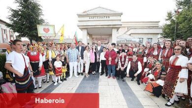 Şenlik Coşkusu Menderes'i Sardı