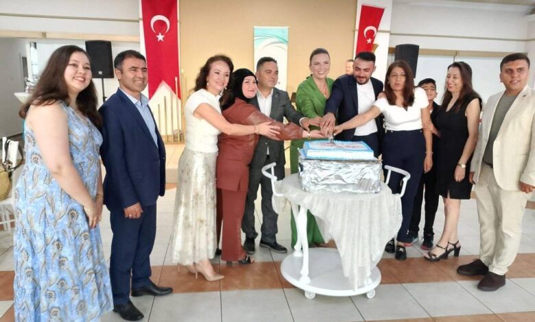Sıhhat Sen 2 Nolu Şubeden Hemşireler ve Ebeler Haftası Moral Günü Kutlaması - Haberois Sıhhat Sen 2 Nolu Şubeden Hemşireler ve Ebeler Haftası Moral Günü Kutlaması