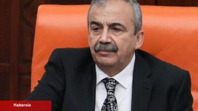 Sırrı Süreyya Lider hayatını kaybetti!