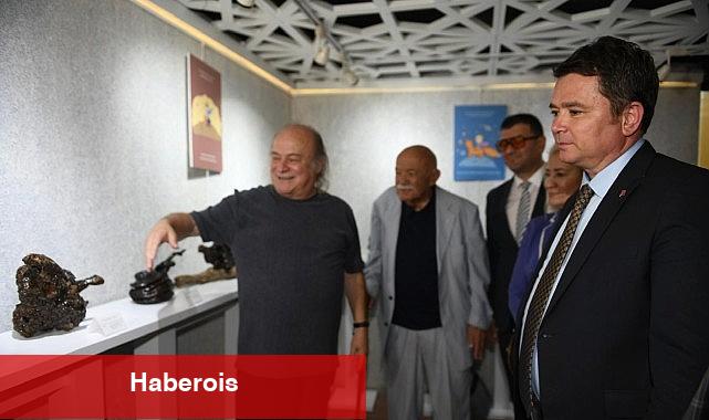 Tabiatın eşsiz sanatı Osmangazi'de sergilendi - Haberois Tabiatın eşsiz sanatı Osmangazi'de sergilendi