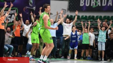 TOFAŞ play-off çeyrek finale galibiyetle başladı