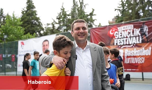 Torbalı'da 19 Mayıs Coşkusu Gençlik Şenliği ile Tepeye Çıktı! - Haberois Torbalı'da 19 Mayıs Coşkusu Gençlik Şenliği ile Tepeye Çıktı!