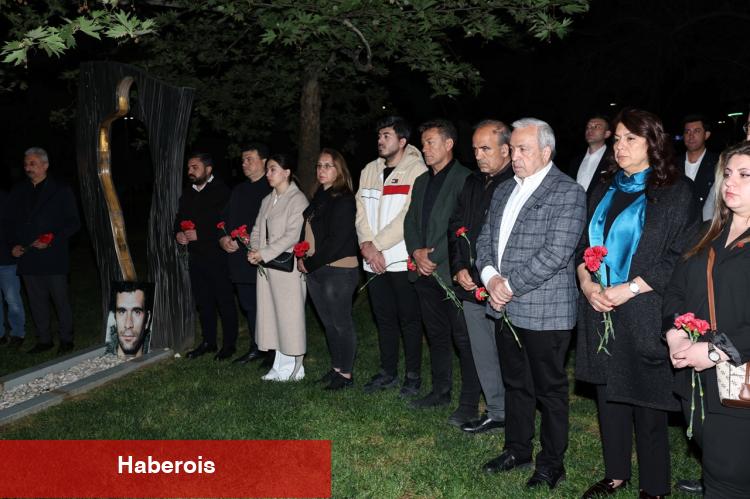 “Üç Fidan”Bursa Nilüfer’de büyük iştirakle anıldı  