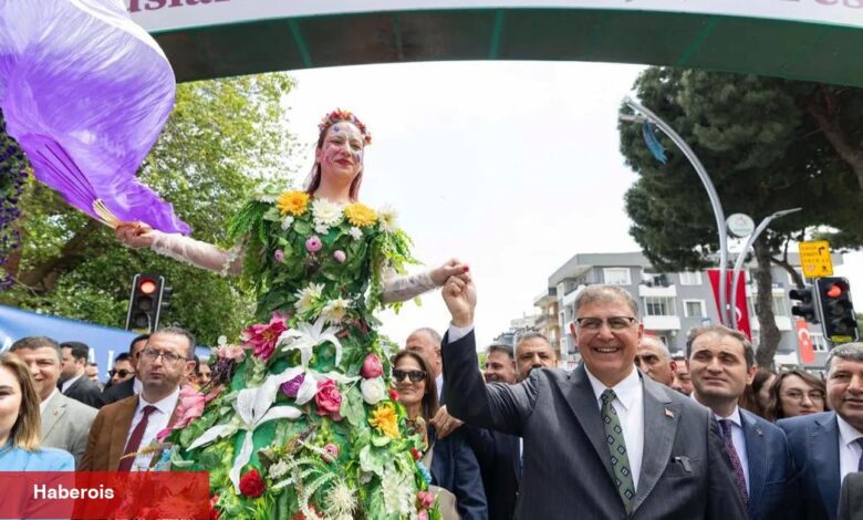 Uluslararası Bayındır Çiçek Festivali'ne coşkulu start