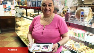 Yeni bir Papa? Bu Queens Bakery'de kurabiye yapma zamanı.