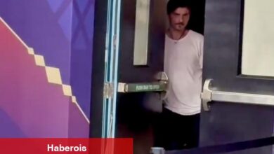 Yenilgisi hazmedemedi! Kapı aralığından maçı izledi