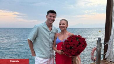 Barcelona forveti Robert Lewandowski ailesiyle Antalya'da!