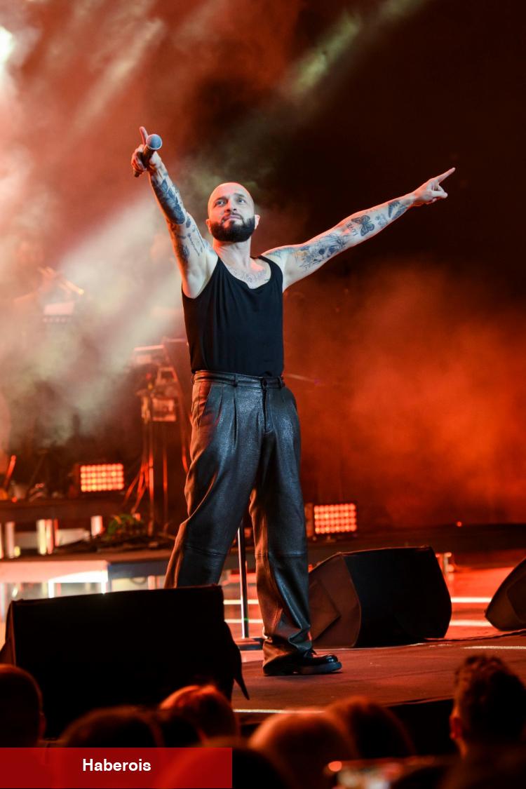 Berkay'dan Harbiye’de unutulmaz bir gece
