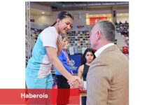Büyükakın'a spora verdiği dayanak için teşekkür
