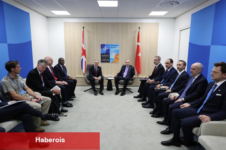 Cumhurbaşkanı Erdoğan, Starmer’ı kabul etti