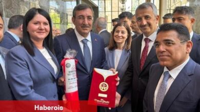 Devlet protokolü "kırmızı tabanlı mumla" Kırkpınar'a davet edildi
