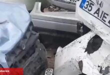Düzce D-100'de zincirleme kaza... Araba fabrika duvarını yıktı!