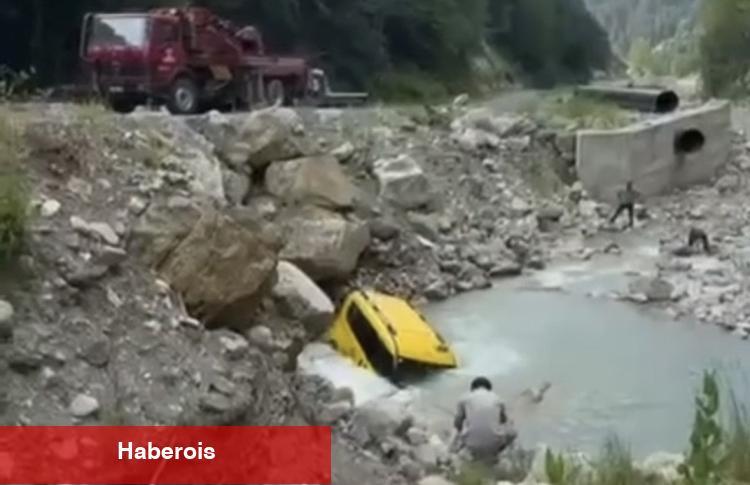 Düzce'de ticari araç şarampole yuvarlandı