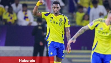 Fenerbahçe'ye Jhon Duran transferinde 4 rakip!