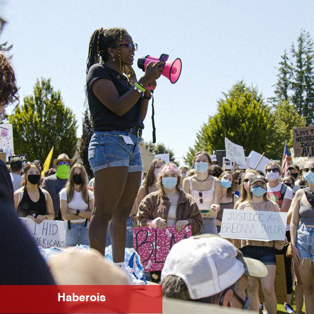 Florida Başkanı olmaktan etkilenen çeşitlilik konusunda eleştirilen aday