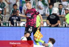 Hadergjonaj'dan Persepolis'e veto