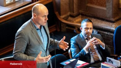 Iowa Demokrat, 'Hepimiz Öleceğiz' Açıklamalardan Sonra Ernst'e meydan okuyacak