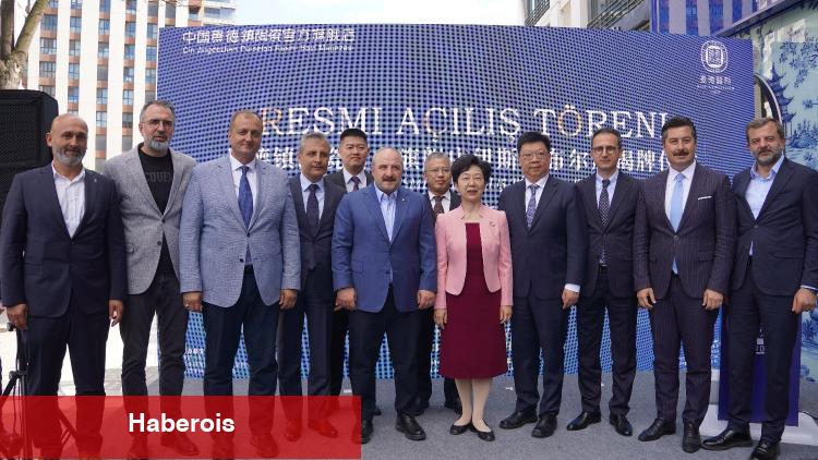 İznik ve Jingdezhen ortasında tarihi iş birliği... Seramik Sanayi Birliği İstanbul’da imzalandı