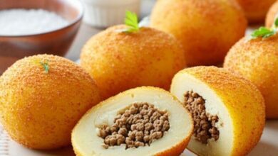 Kıyma Dolgulu Patates Topları