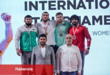 Kocaeli'deki güreş turnuvasında 3. gün sona erdi