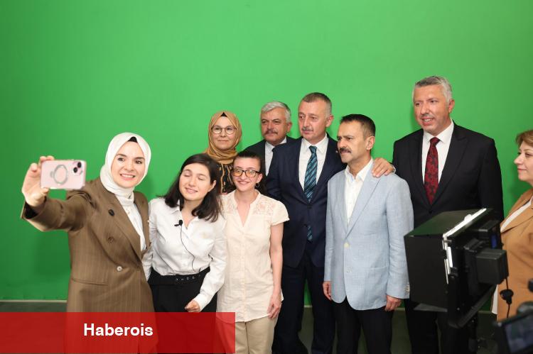Kocaeli'den Türkiye'ye örnek proje... Gonca Manisiz Hayat Merkezi, Bakan Göktaş ile tanıtıldı