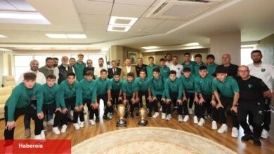 Kocaelispor’un şampiyon gençleri Büyükakın’a geldi