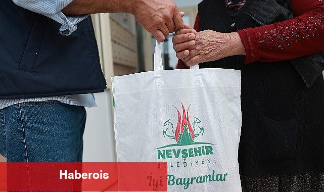 Kurban Bayramı'nda Gereksinim Sahibi Aileler Unutulmadı - Haberois Kurban Bayramı'nda Gereksinim Sahibi Aileler Unutulmadı