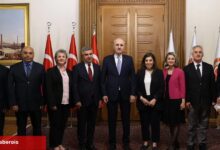 Kurtulmuş, TBMM çalışanıyla bayramlaştı