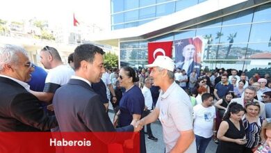 Lider Önal, işçisiyle bayramlaştı "Bu kenti sizlerin emeğiyle güzelleştiriyoruz"